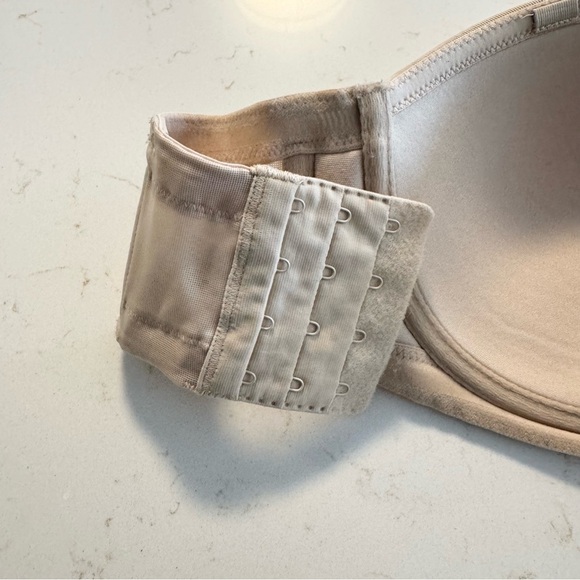 Wacoal Strapless Full Bust Underwire Bra Naturally Nude 32DD Strapless - Picture 9 of 10